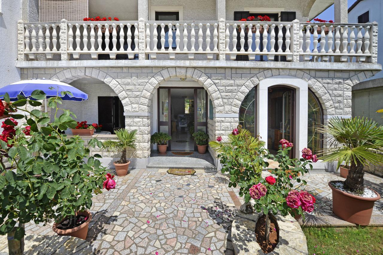Apartment Mip Пореч Екстер'єр фото