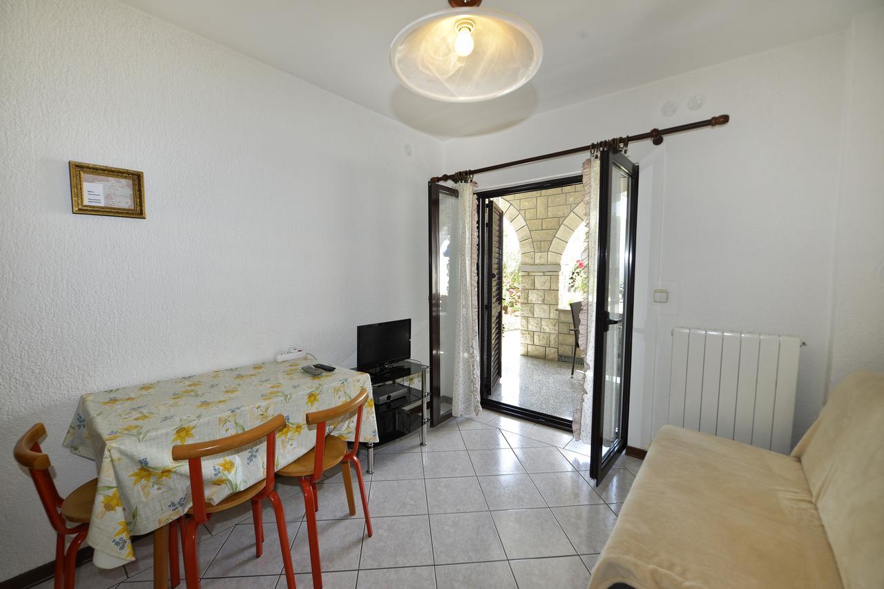 Apartment Mip Пореч Екстер'єр фото